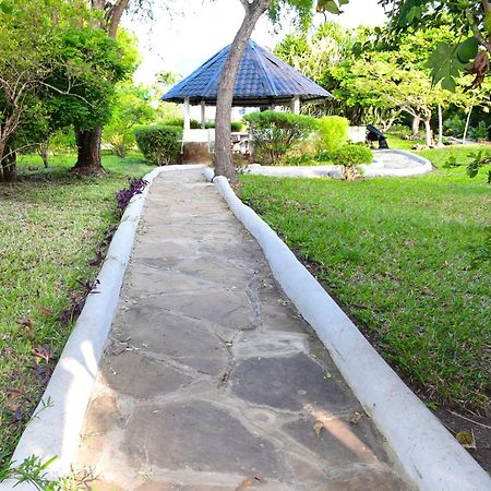 Garden House 2 Villa Ukunda Exterior photo